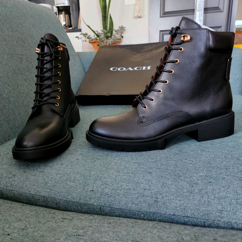 Coach Lorimer 11M 8-hole boots black